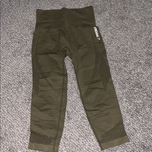Gymshark Cropped Energy Seamless Leggings